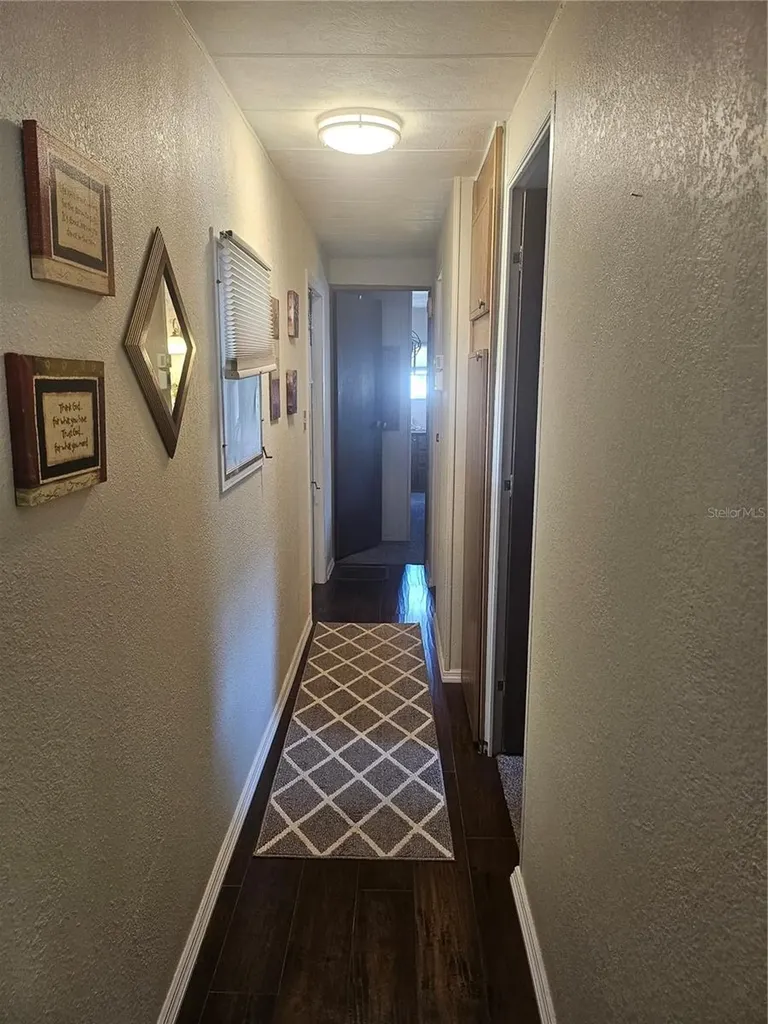 3317 Overcup Oak Terrace Sarasota FL 34237