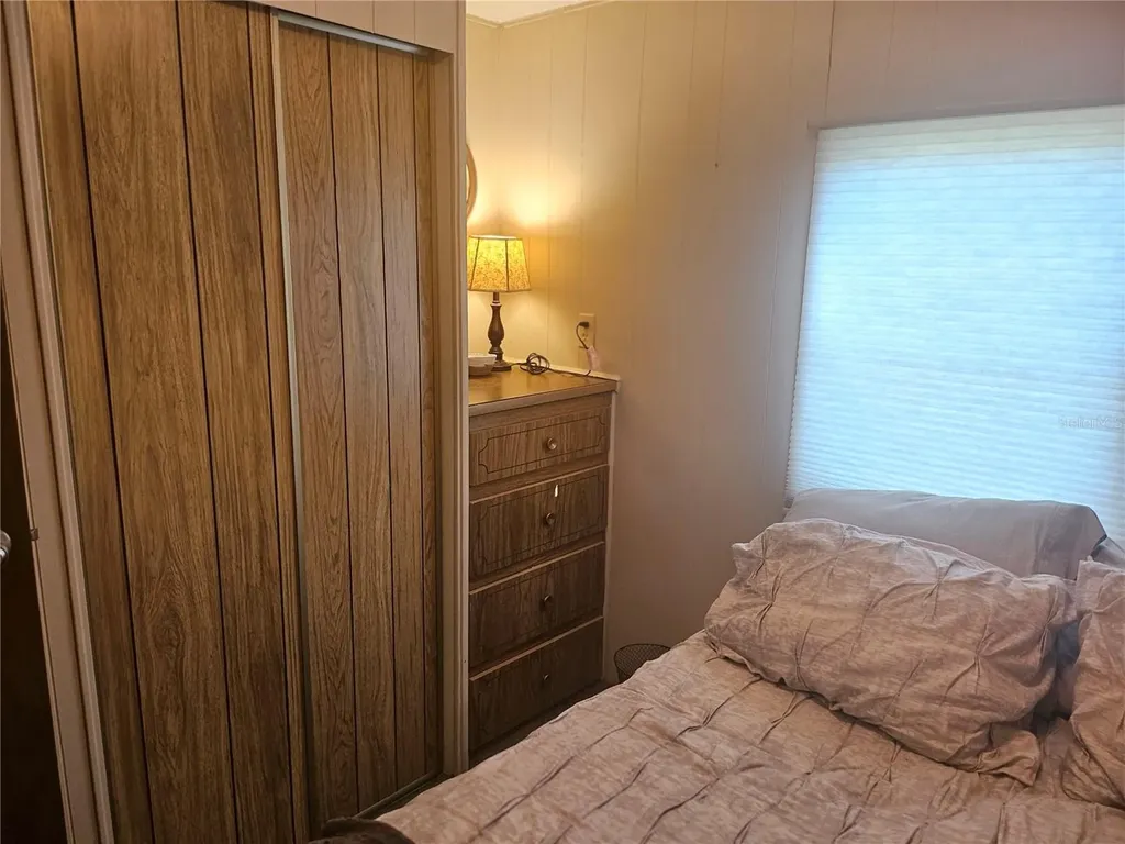3317 Overcup Oak Terrace Sarasota FL 34237