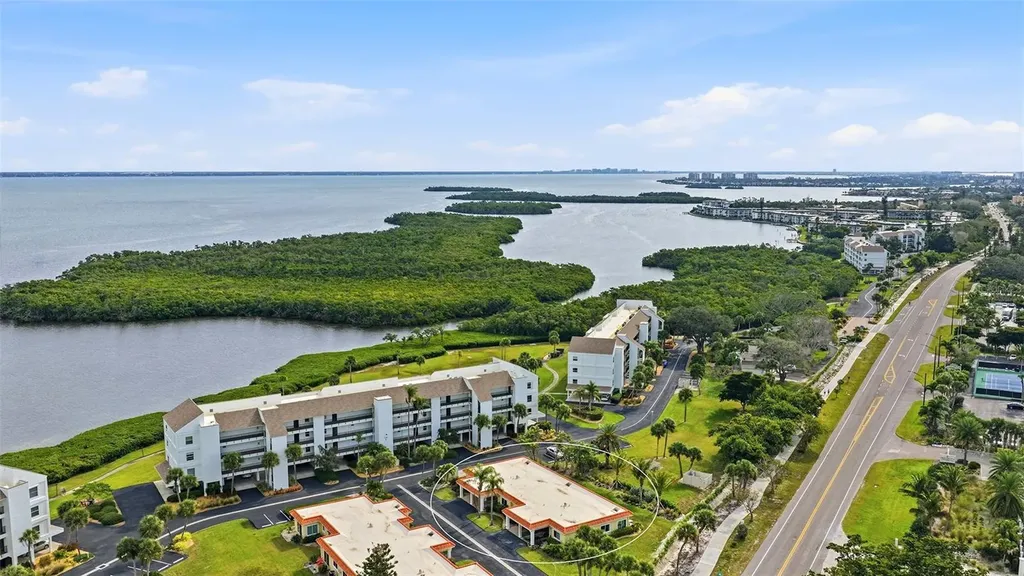 4720 Gulf Of Mexico Drive Longboat Key FL 34228