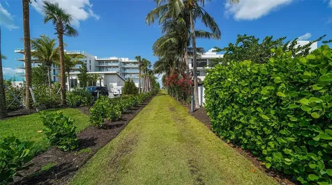 4720 Gulf Of Mexico Drive Longboat Key FL 34228