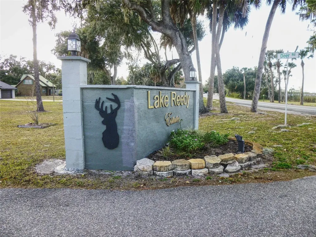 121 Deer Road Frostproof FL 33843