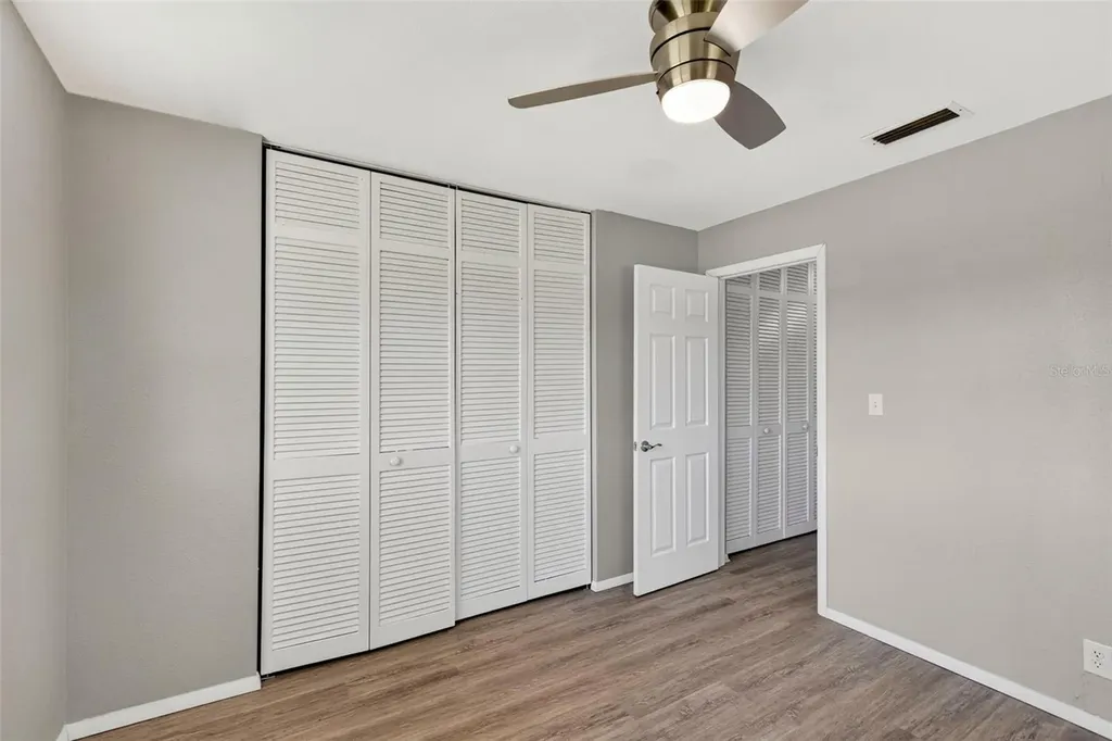 536 Pangola Drive North Fort Myers FL 33903