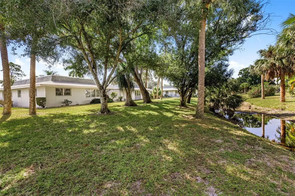 536 Pangola Drive North Fort Myers FL 33903
