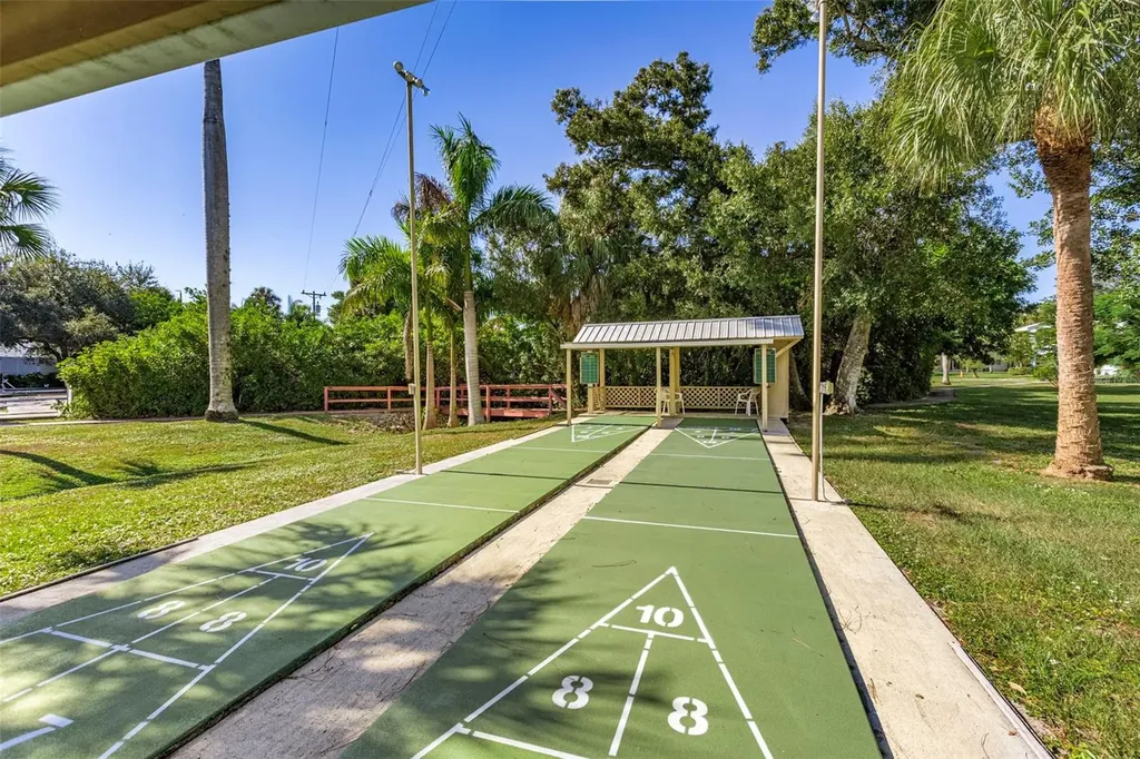 536 Pangola Drive North Fort Myers FL 33903