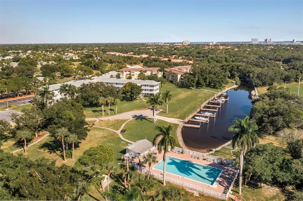 536 Pangola Drive North Fort Myers FL 33903