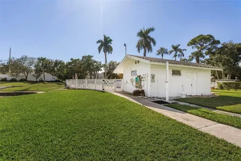 536 Pangola Drive North Fort Myers FL 33903