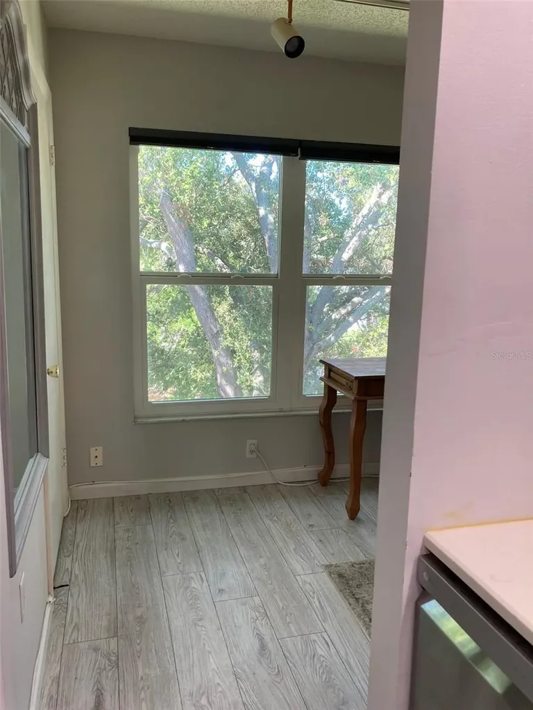 5725 80th Street N St Petersburg FL 33709