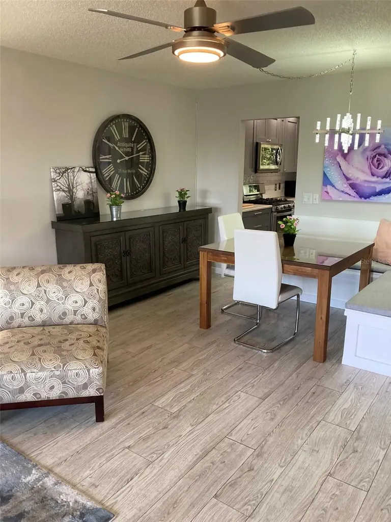 5725 80th Street N St Petersburg FL 33709