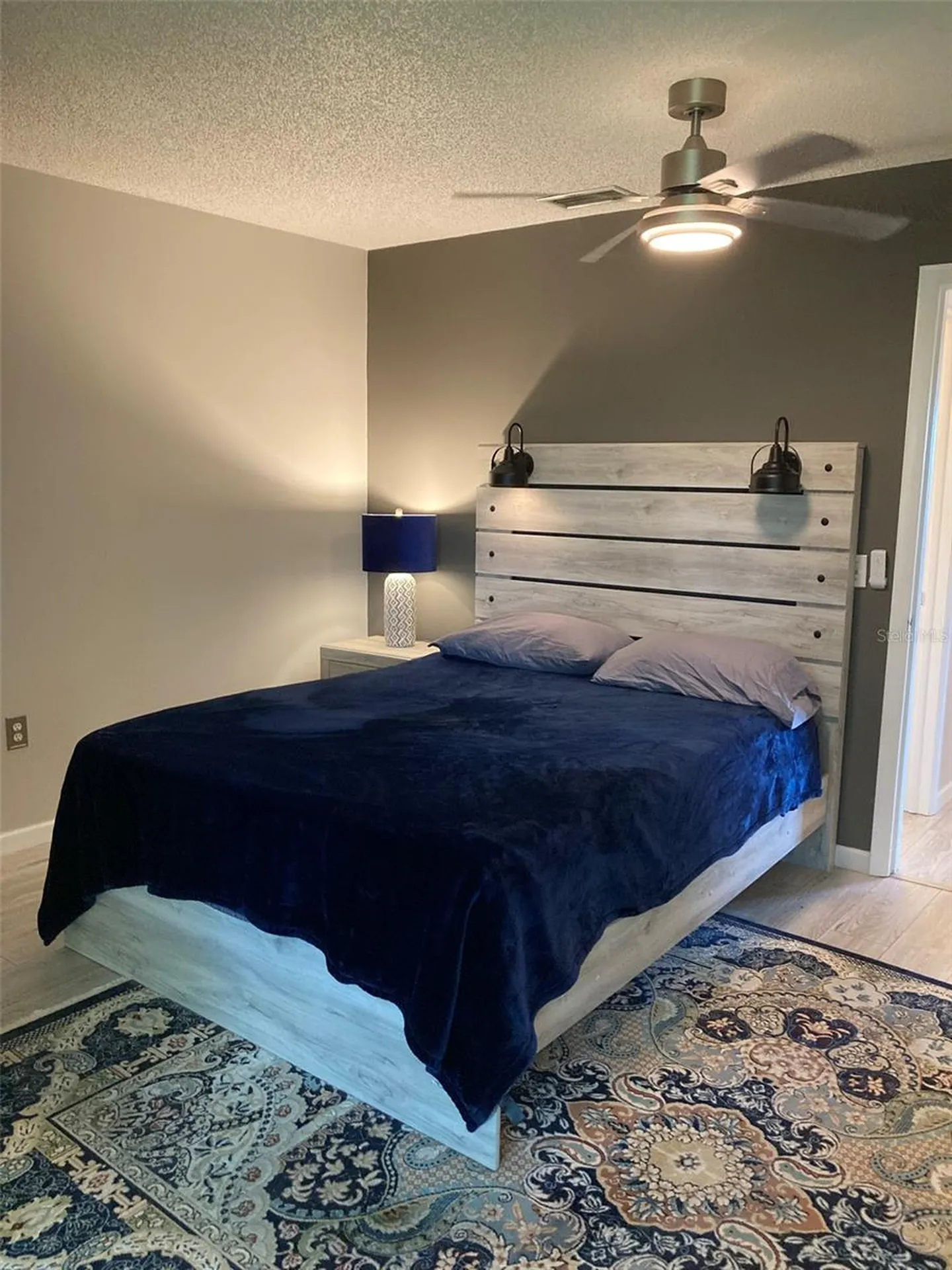 5725 80th Street N St Petersburg FL 33709