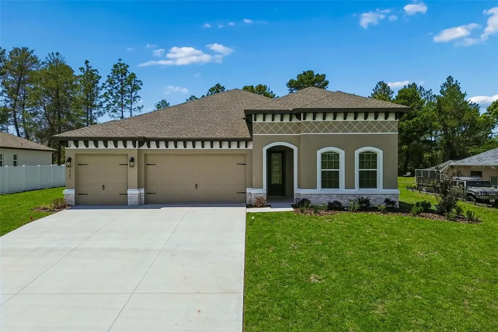 8283 Nittany Road Weeki Wachee FL 34613