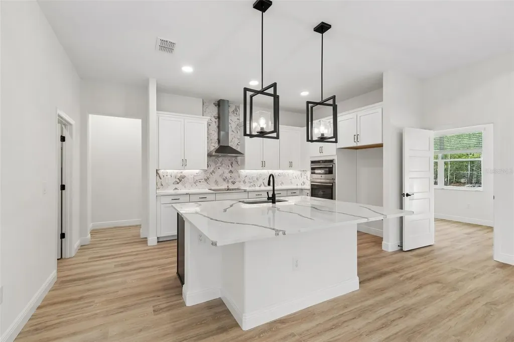 8283 Nittany Road Weeki Wachee FL 34613