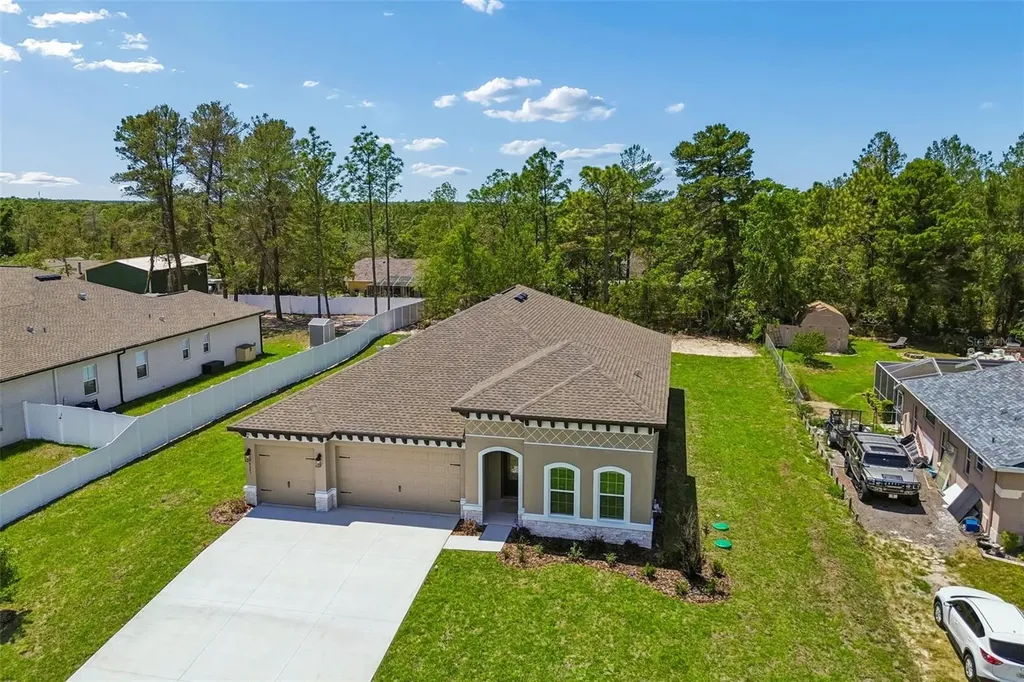 8283 Nittany Road Weeki Wachee FL 34613