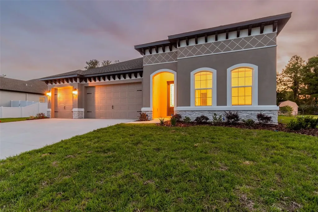 8283 Nittany Road Weeki Wachee FL 34613