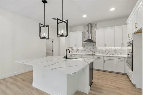 8283 Nittany Road Weeki Wachee FL 34613
