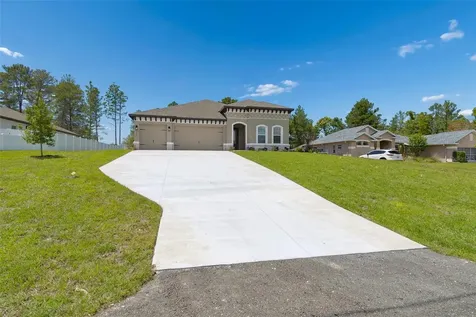 8283 Nittany Road Weeki Wachee FL 34613