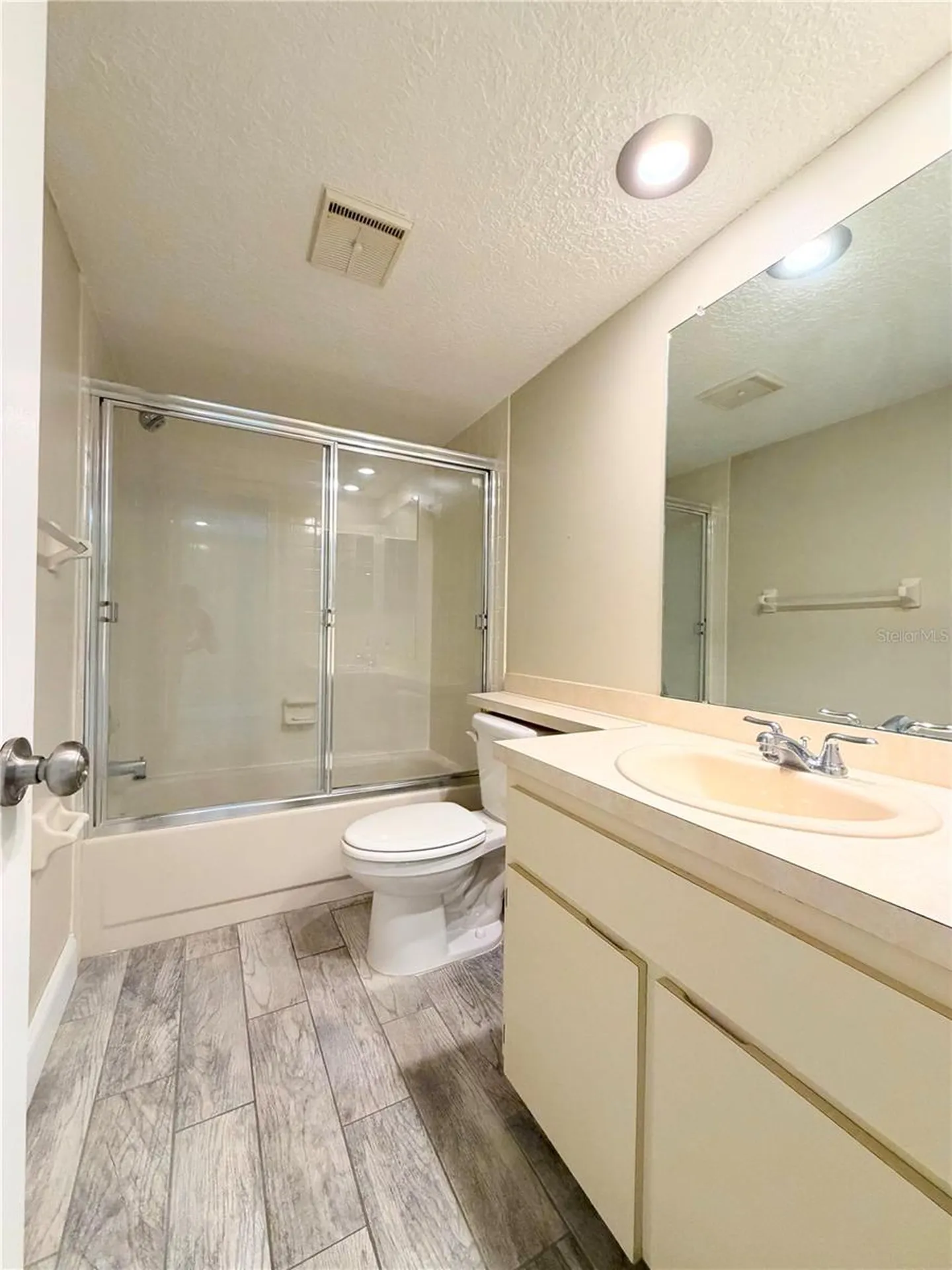 4550 Bay Boulevard Port Richey FL 34668