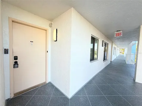 4550 Bay Boulevard Port Richey FL 34668