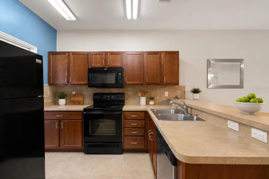 2945 SW 35th Place Gainesville FL 32608
