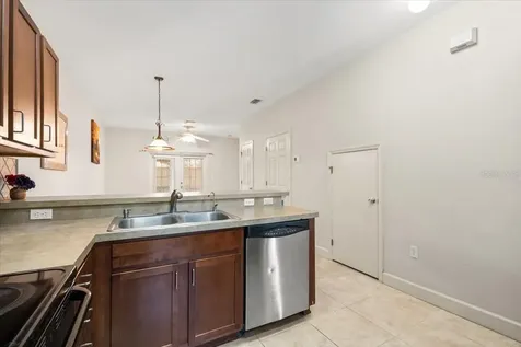 2945 SW 35th Place Gainesville FL 32608