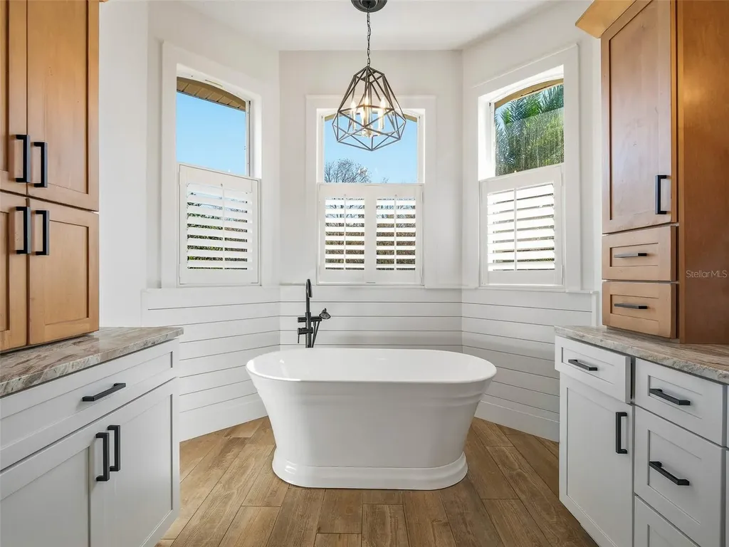 1969 S Glencoe Road New Smyrna Beach FL 32168