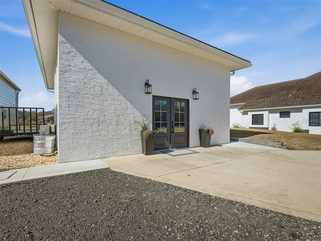 1969 S Glencoe Road New Smyrna Beach FL 32168