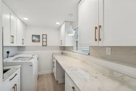 2488 Del Rio Way Dunedin FL 34698