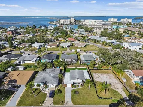 2488 Del Rio Way Dunedin FL 34698