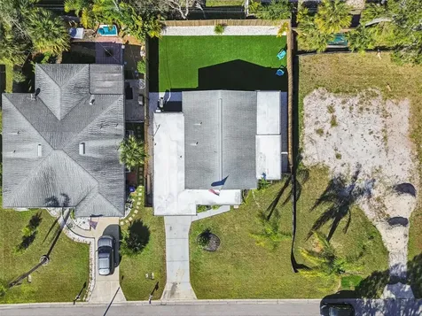2488 Del Rio Way Dunedin FL 34698
