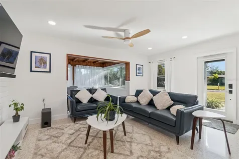 2488 Del Rio Way Dunedin FL 34698