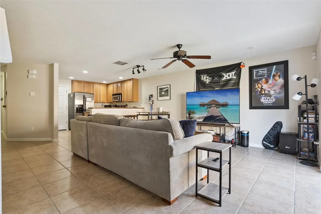 4187 Pitch Pine Circle Oviedo FL 32765