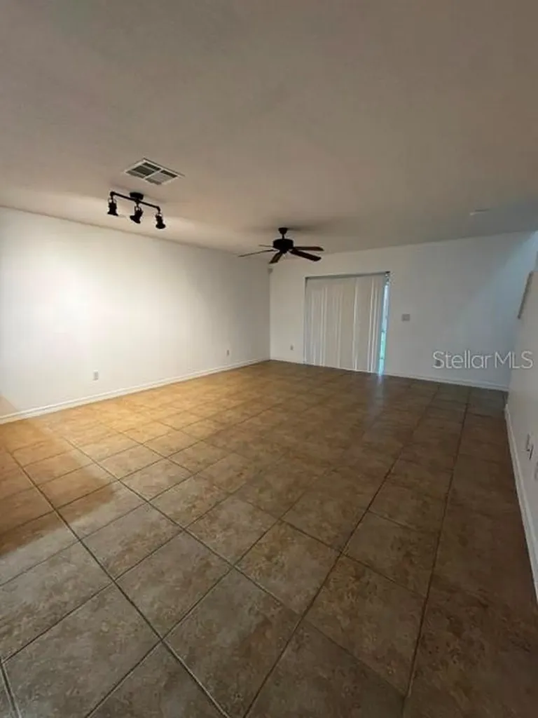 4187 Pitch Pine Circle Oviedo FL 32765