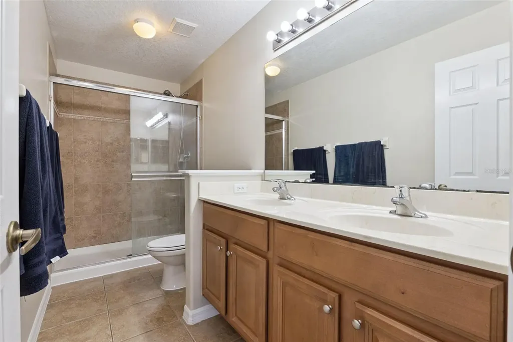 4187 Pitch Pine Circle Oviedo FL 32765
