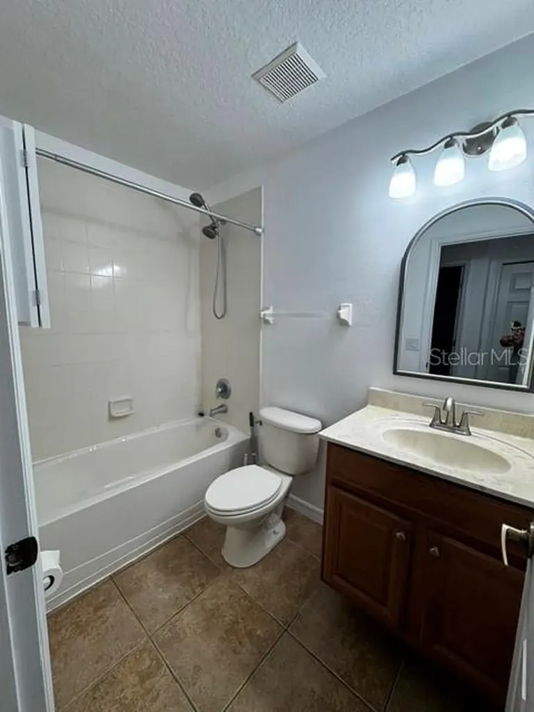 4187 Pitch Pine Circle Oviedo FL 32765