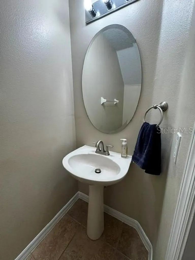 4187 Pitch Pine Circle Oviedo FL 32765