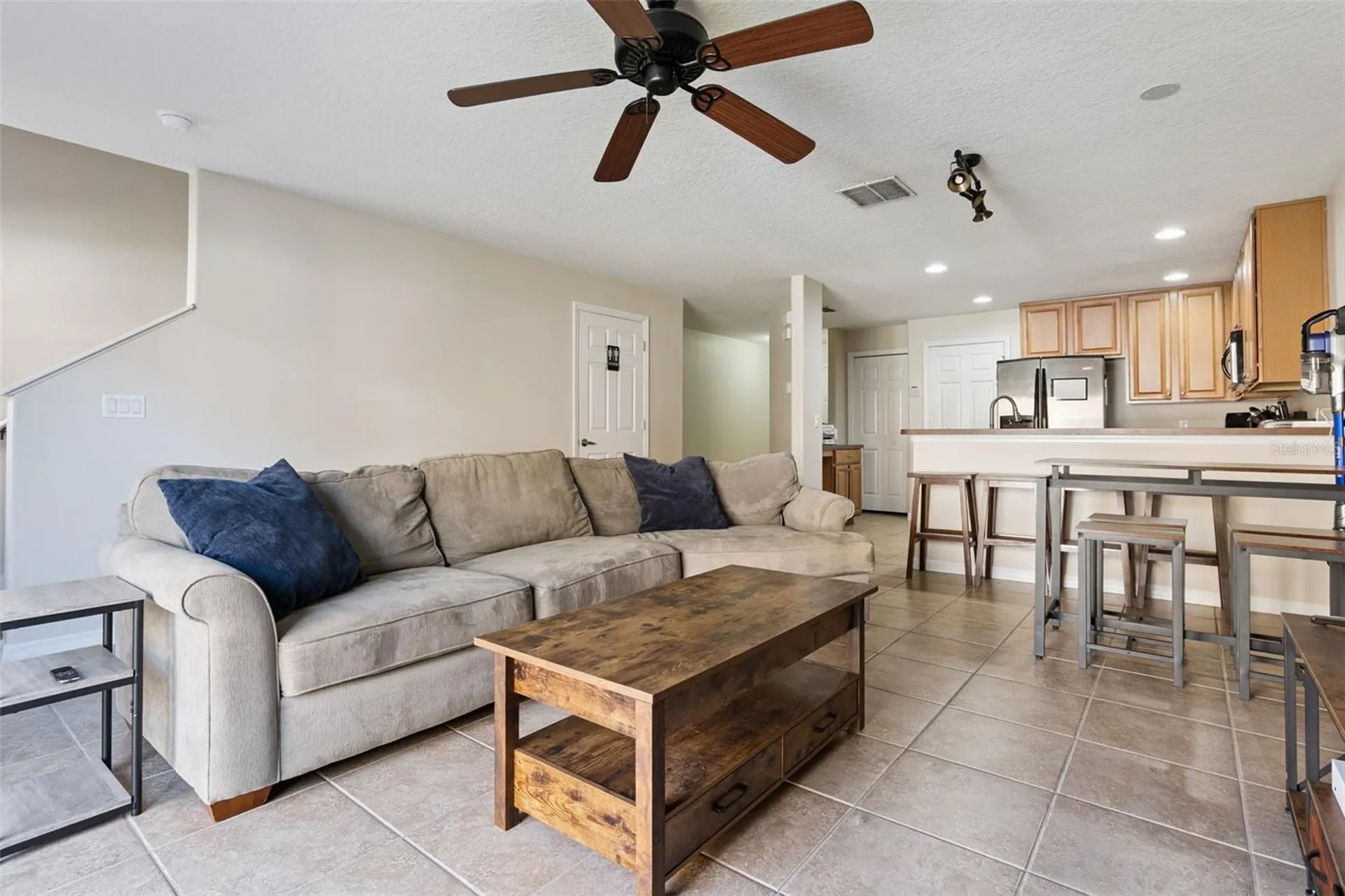 4187 Pitch Pine Circle Oviedo FL 32765