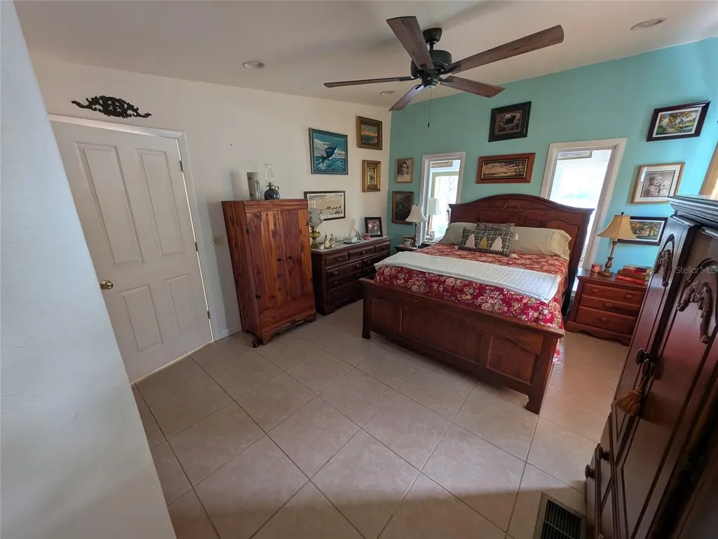 14730 SE 61st Street Road Ocklawaha FL 32179