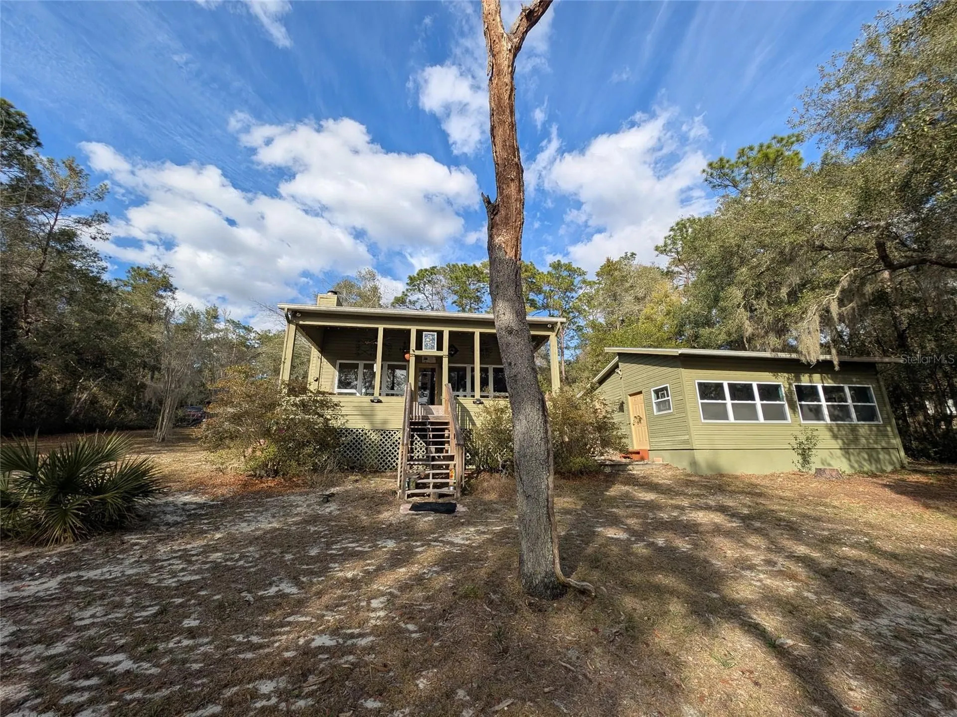 14730 SE 61st Street Road Ocklawaha FL 32179