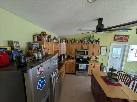 14730 SE 61st Street Road Ocklawaha FL 32179