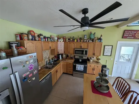 14730 SE 61st Street Road Ocklawaha FL 32179
