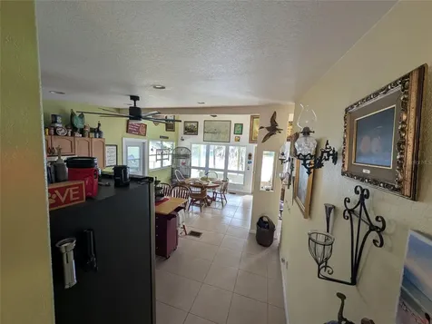 14730 SE 61st Street Road Ocklawaha FL 32179