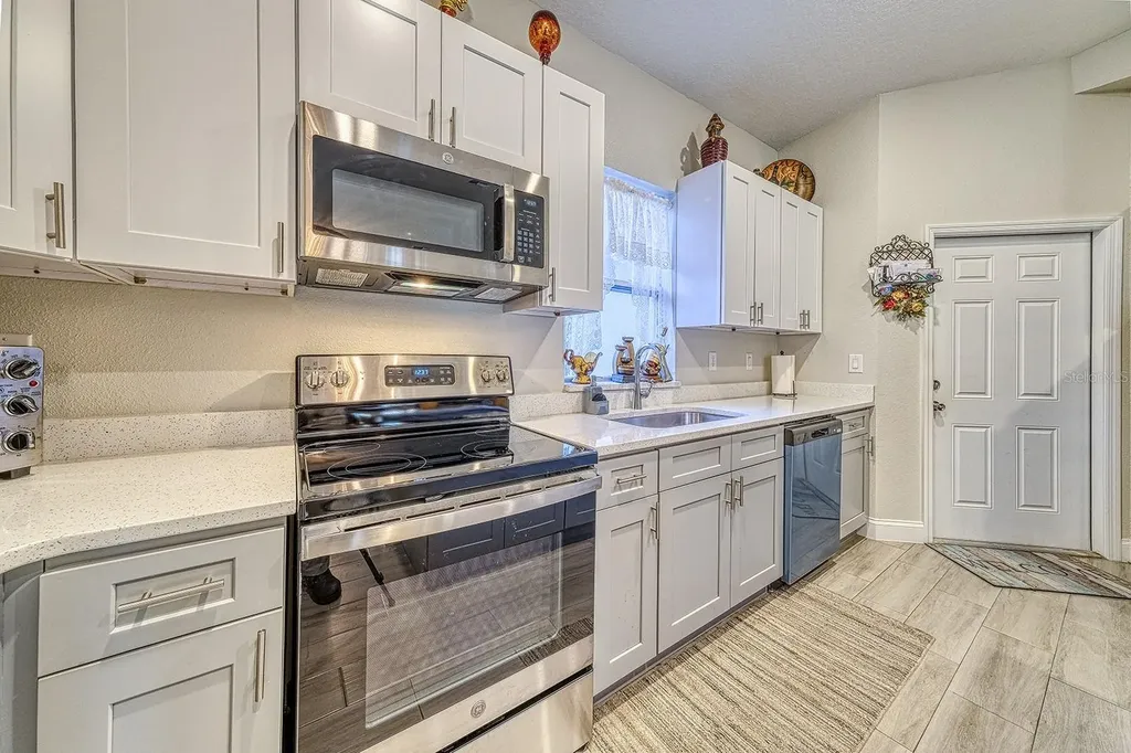 229 Starling Court Kissimmee FL 34759