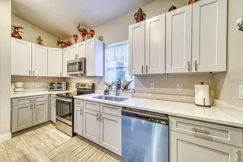 229 Starling Court Kissimmee FL 34759