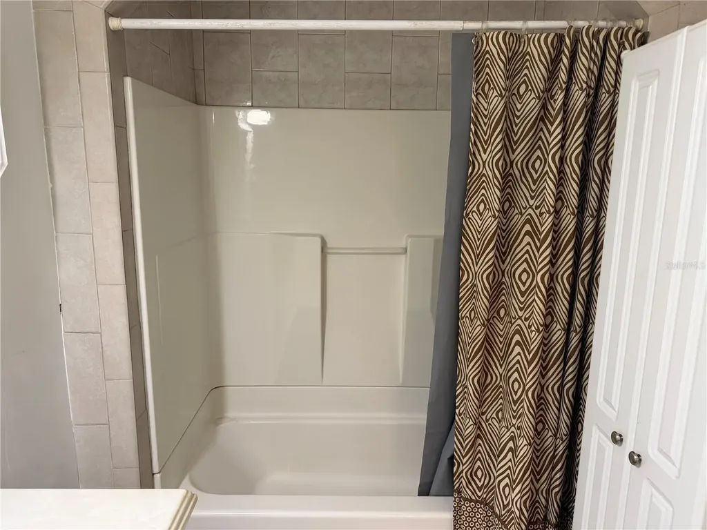 5335 6th Street Zephyrhills FL 33542