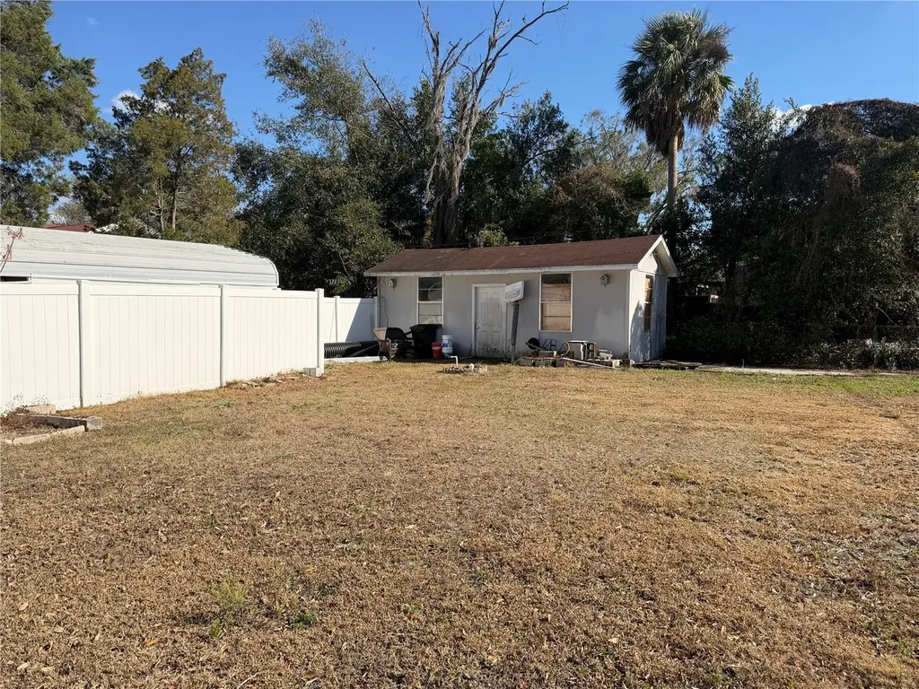 5335 6th Street Zephyrhills FL 33542