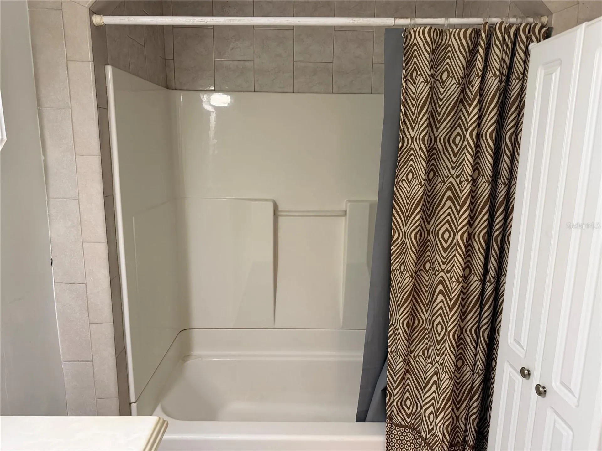 5335 6th Street Zephyrhills FL 33542