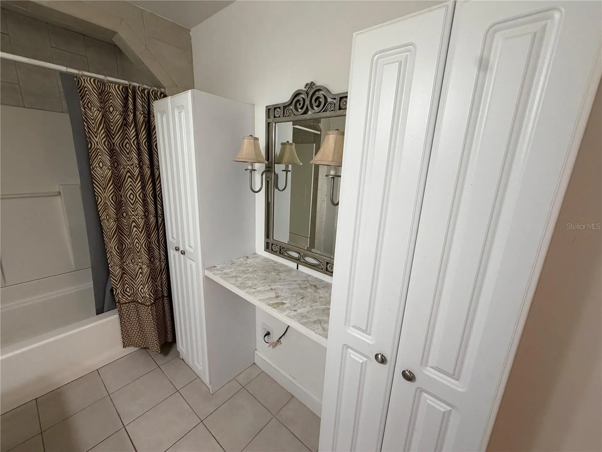 5335 6th Street Zephyrhills FL 33542
