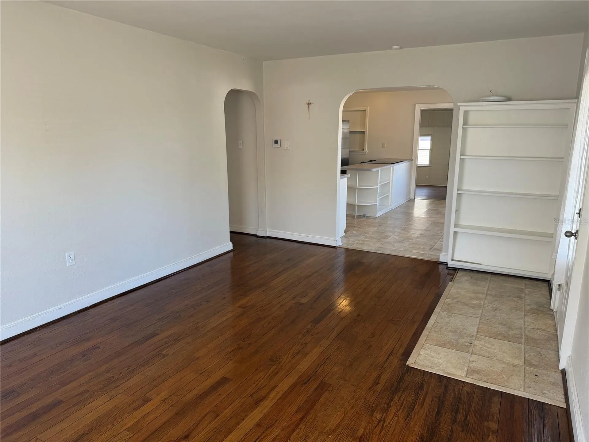 5335 6th Street Zephyrhills FL 33542