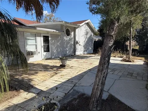 5335 6th Street Zephyrhills FL 33542