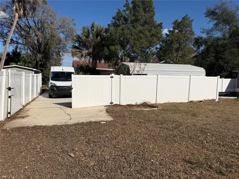 5335 6th Street Zephyrhills FL 33542