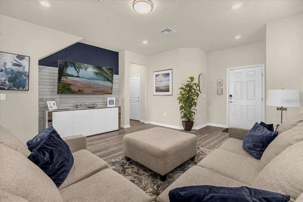 1711 Kona Lane Davenport FL 33897
